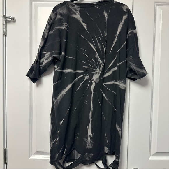 Missguided Black and Gray Tie-Dye Front Lace-Up Design Dress - Picture 3 of 8